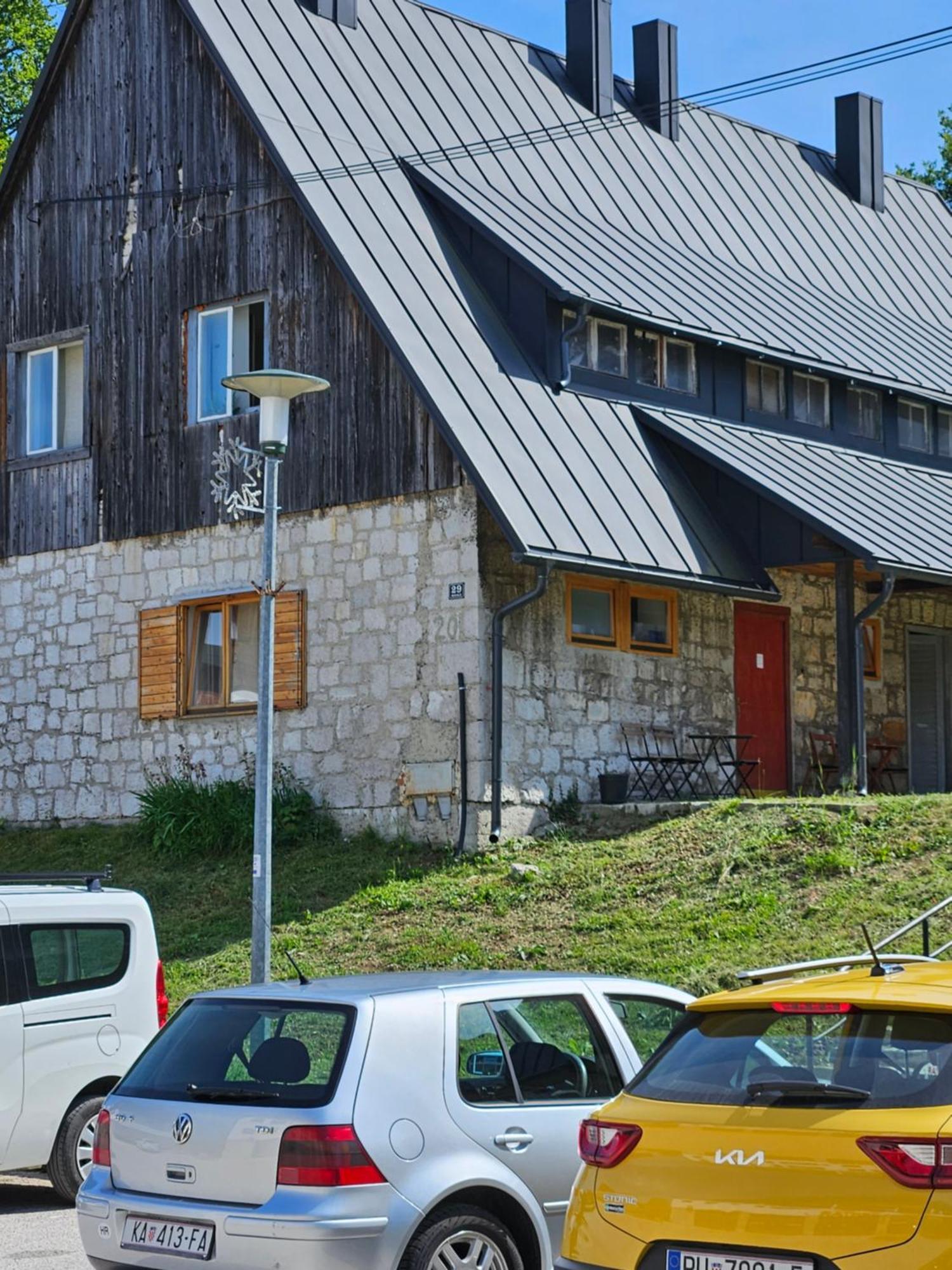 Sunce Plitvica Apartment Plitvicka Jezera Bagian luar foto
